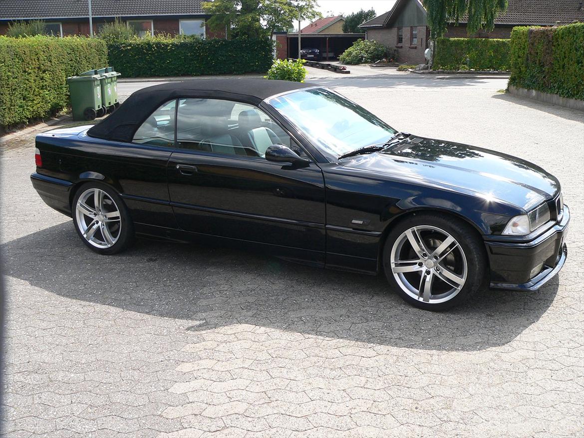 BMW E36 325i cabriolet billede 1