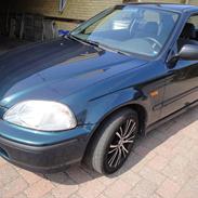 Honda Civic 1.4i S (Solgt)