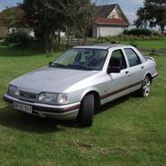 Ford Sierra 2.0i CLX (solgt til skrot)