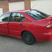 Nissan Primera 2,0 GT