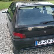 Peugeot 106