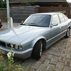 BMW 520 I ( Solgt )