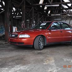 Audi A4 1,6 101 Hk (Solgt)