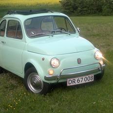 Fiat 500 berlina. ( Tulle )