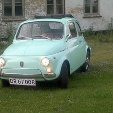 Fiat 500 berlina. ( Tulle )