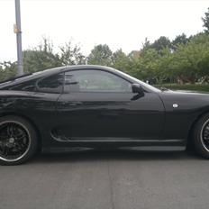 Toyota Supra mk4: SOLGT