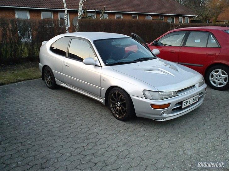 Toyota Corolla GSI SOLGT - de gamle fælge og orange blinklys billede 15