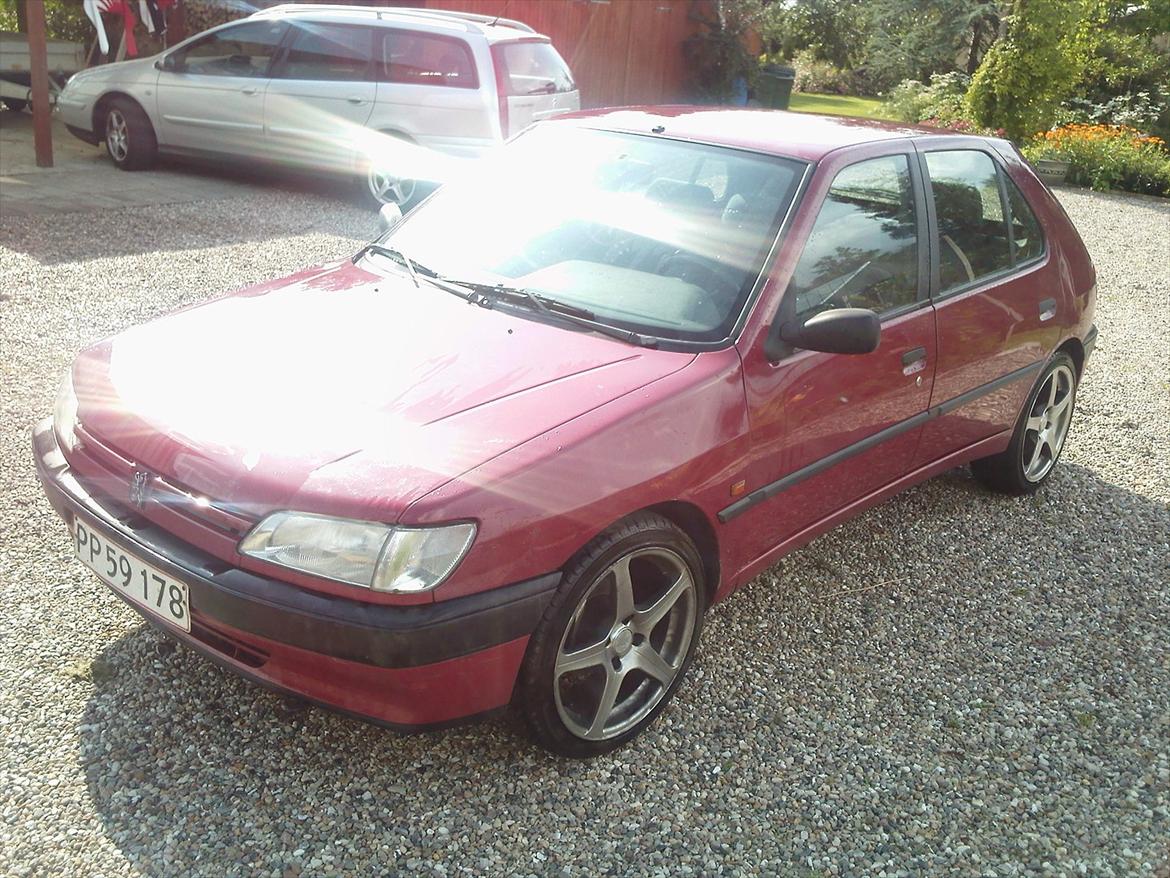 Peugeot 306 XR    SKROTTET!!! :-/ billede 3