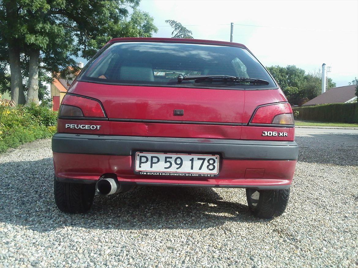 Peugeot 306 XR    SKROTTET!!! :-/ billede 6