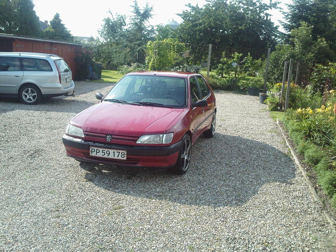 Peugeot 306 XR    SKROTTET!!! :-/ billede 2