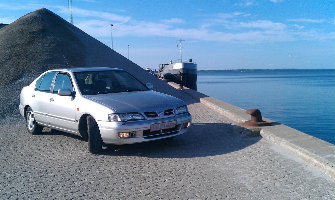 Nissan Primera p11 Mk II 2,0 SE Sedan billede 1