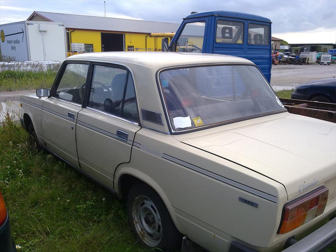 Lada 2105 1200 special solgt  billede 4