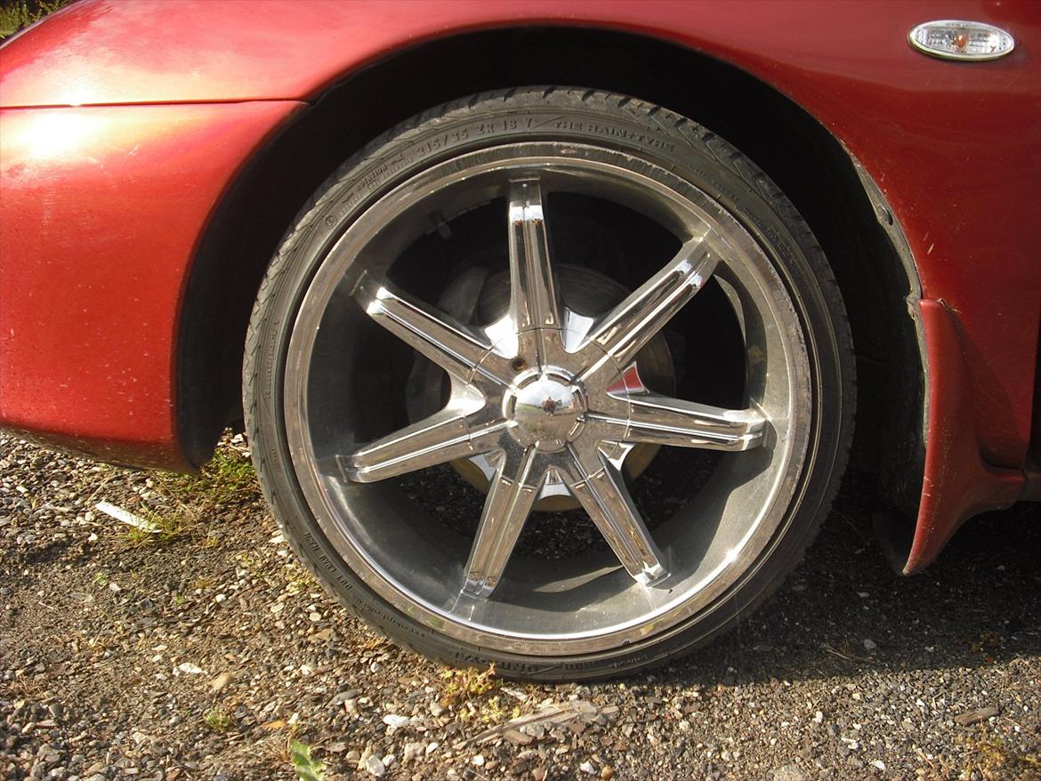 Mazda 323f billede 4