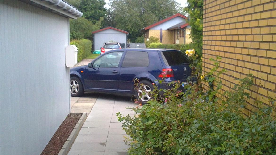 VW Golf 4 16V SOLGT billede 1