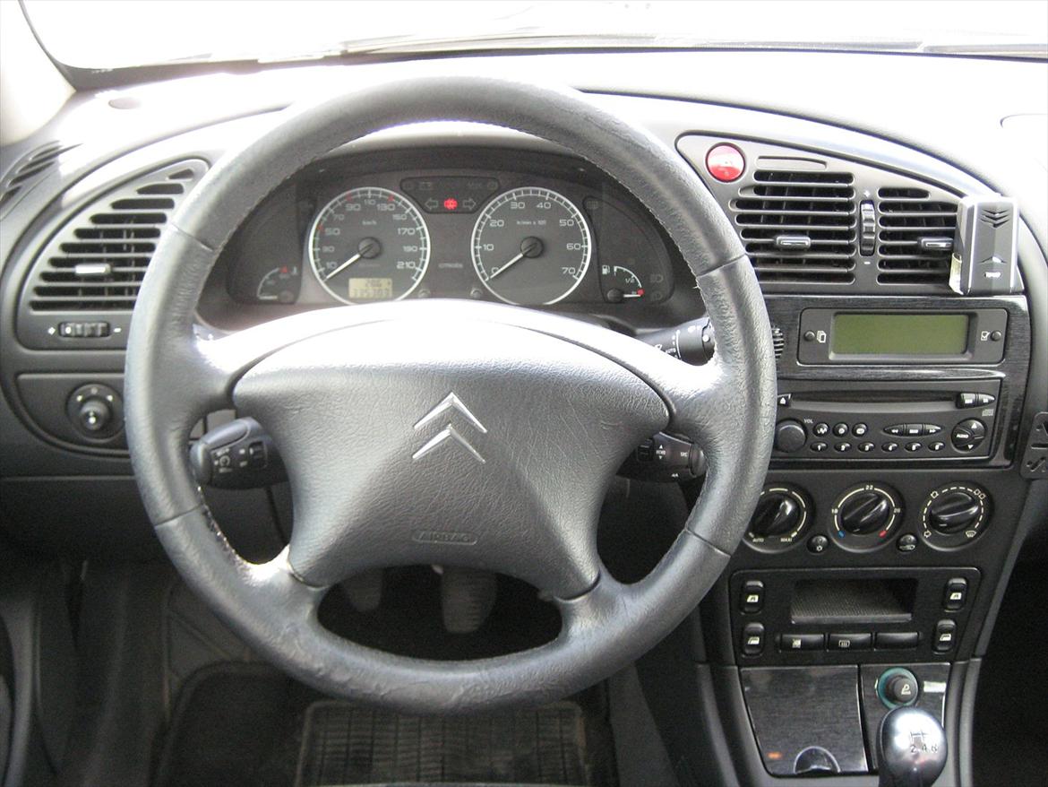 Citroën Xsara 2.0i 16v exclusive (Tidl. bil) billede 8