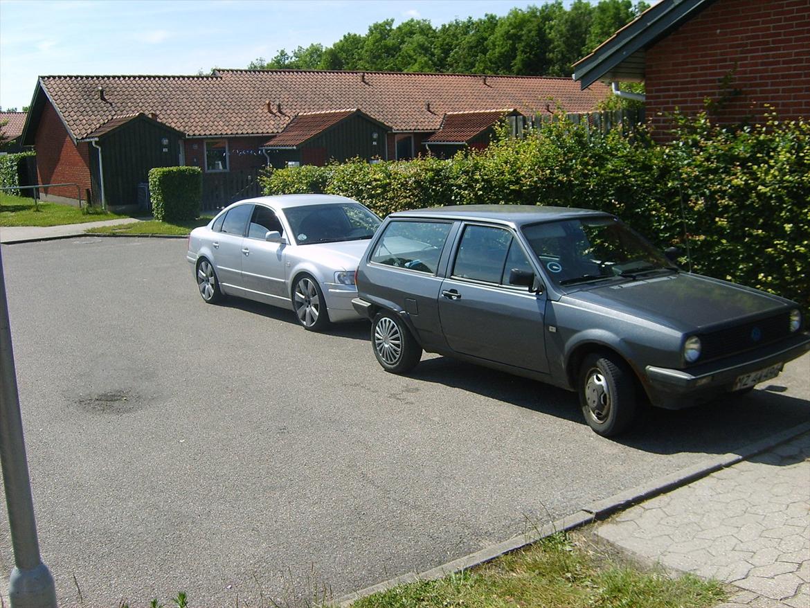 VW Passat limo SOLGT billede 3