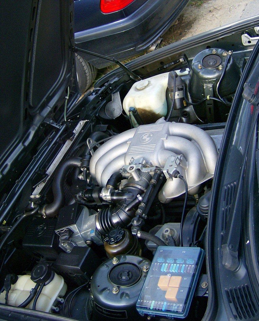 BMW E30 325 i billede 7