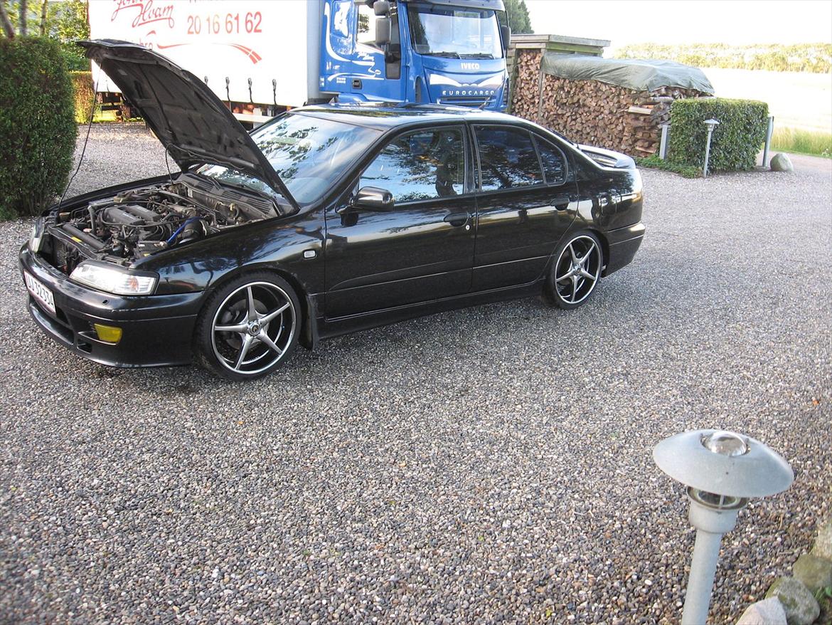 Nissan Primera GT SOLGT! billede 5