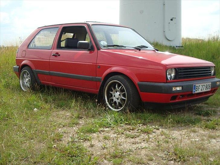 VW golf 2 (SOLGT) billede 1