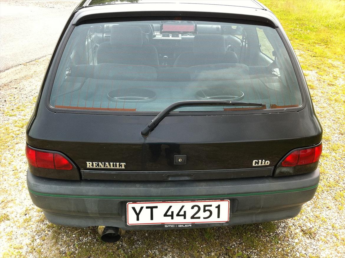 Renault Clio Mk 1. 1,4 "The Beast" "SOLGT" billede 9