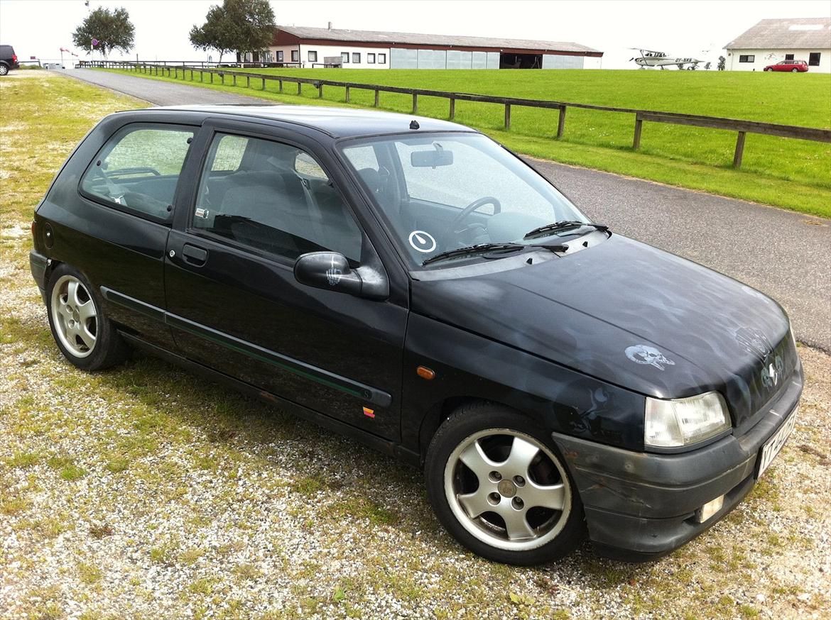 Renault Clio Mk 1. 1,4 "The Beast" "SOLGT" billede 10