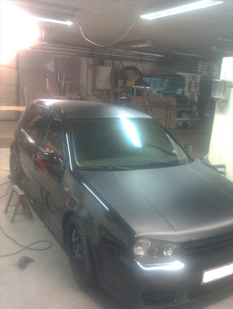 VW Golf 4  Nysynet d.10/9 billede 3