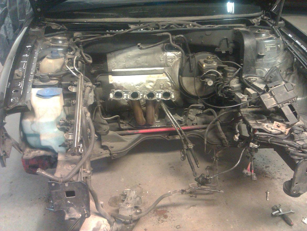 VW Golf 4  Nysynet d.10/9 billede 7