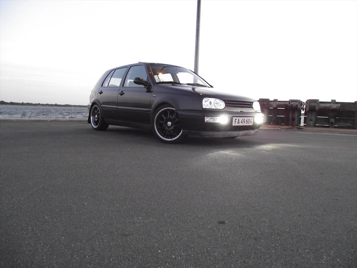 VW golf 3 1,8 8v SOLGT billede 1