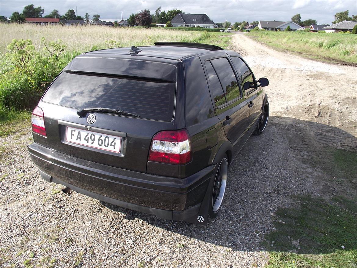 VW golf 3 1,8 8v SOLGT billede 5