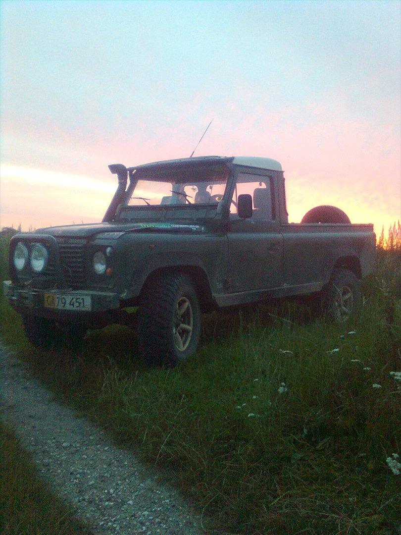 Land Rover defender 110" solgt - nyt billede taget d 21 juli 2011 billede 7