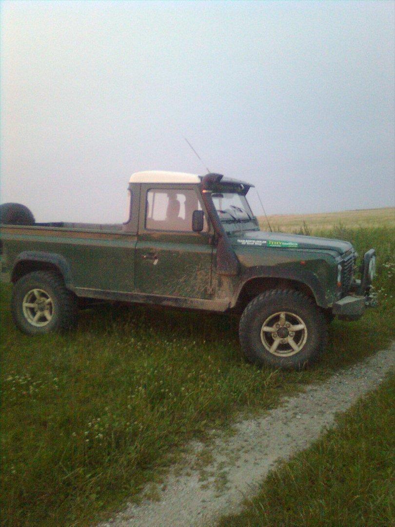 Land Rover defender 110" solgt - nyt billede taget d 21 juli 2011 billede 4