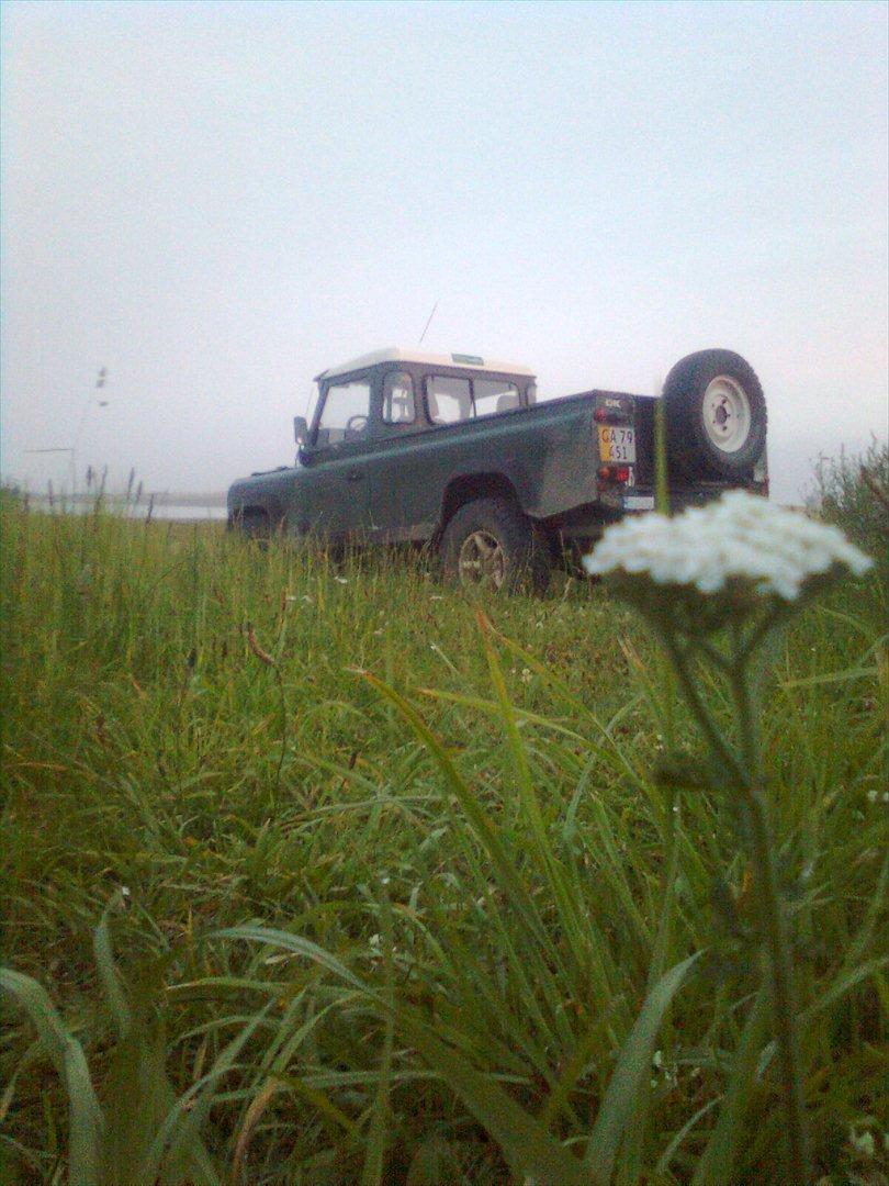 Land Rover defender 110" solgt - nyt billede taget d 21 juli 2011 billede 5