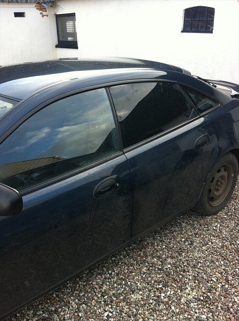 Mazda 323 F GLX 1,8 - sidde rudde tonet. billede 9