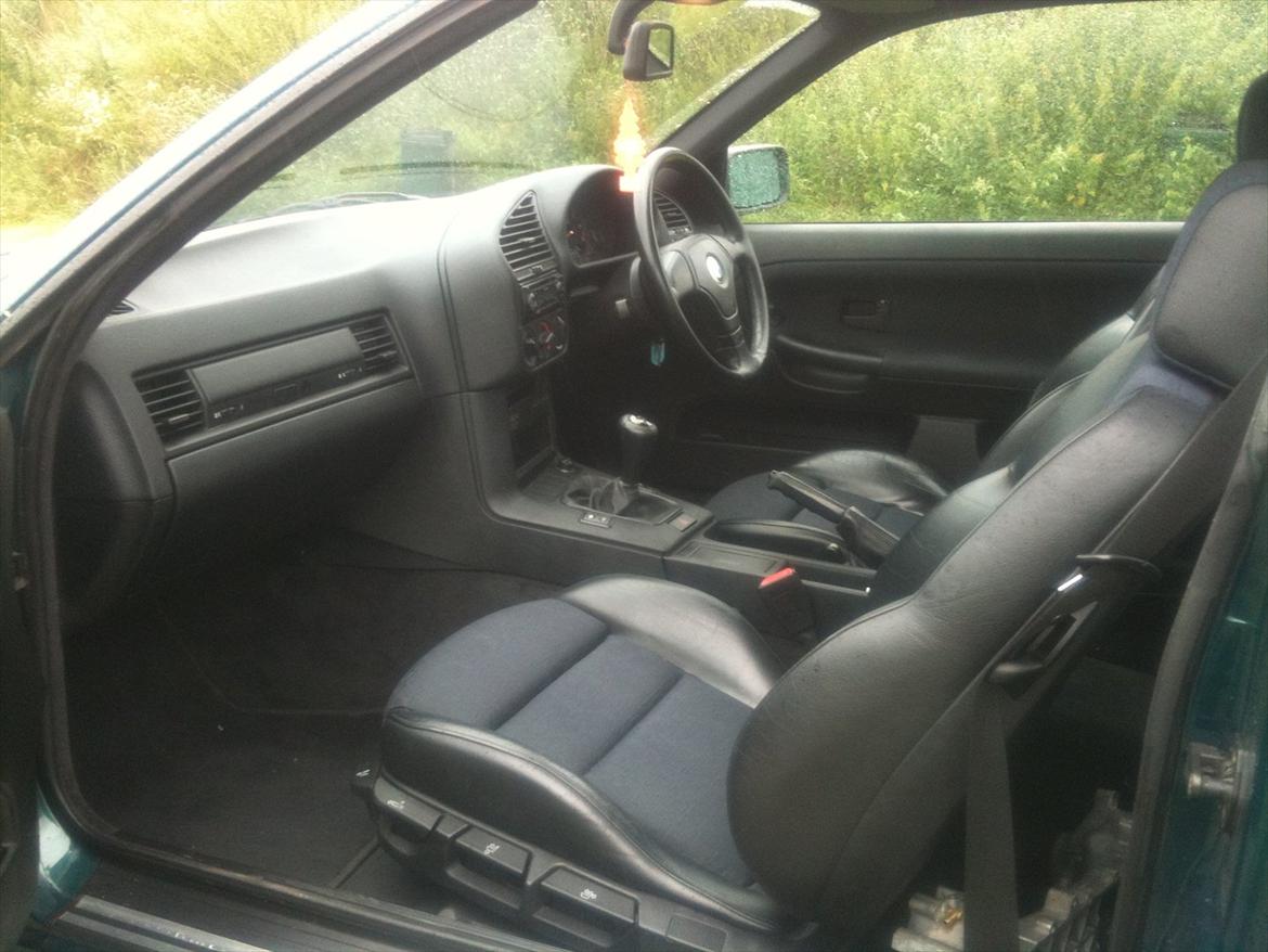 BMW E36 328i Coupé Drift Solgt billede 10