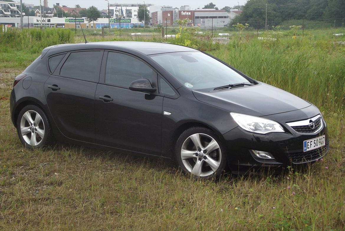 Opel Astra 1.4T Enjoy..........Solgt.......... billede 3