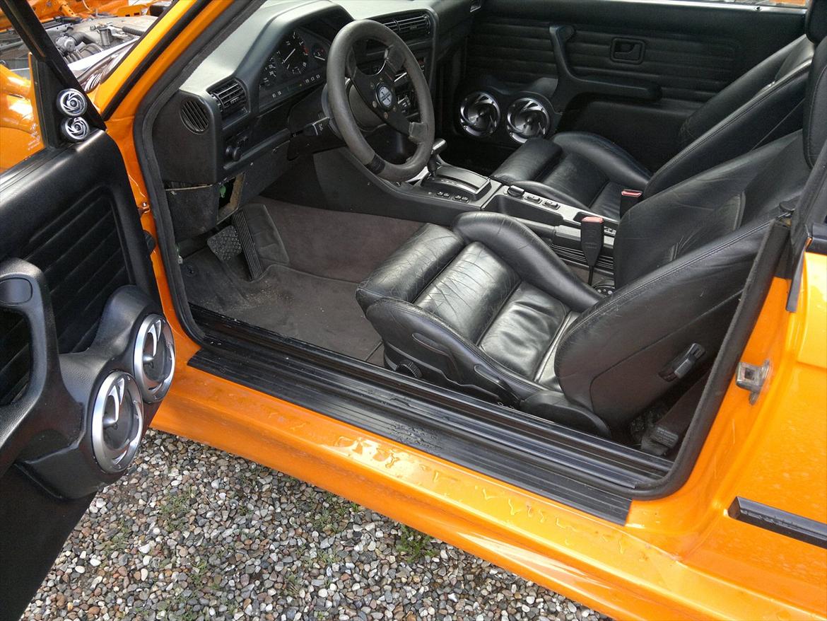 BMW E30 325i Cabriolet - Et kig indenfor i læderstuen ;-) billede 16