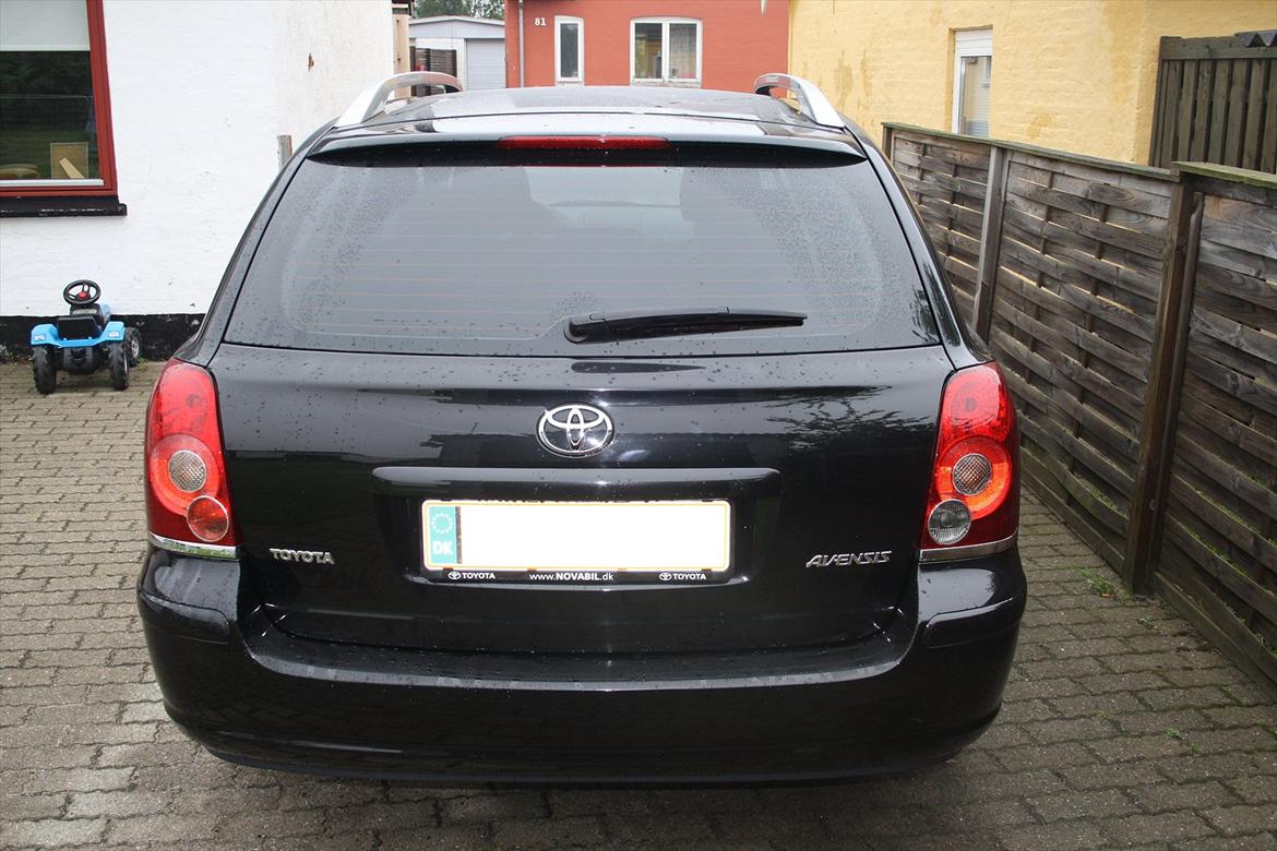 Toyota Avensis - SOL billede 3