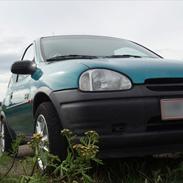 Opel Corsa B 1,4 i - nz *Skrottet*