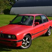 BMW E30 318 IS Coupe  solgt