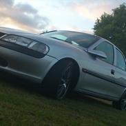 Opel VECTRA B 16V