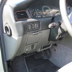 Mitsubishi Sigma 3,0 V6 24V 4WS