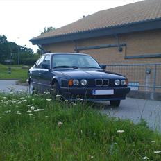 BMW e34 525ia