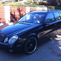 Mercedes Benz E W211 TIL SALG BILLIGT