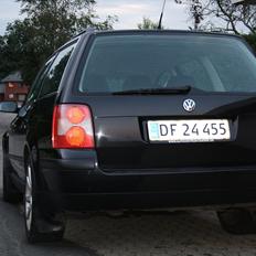 VW Passat 3BG