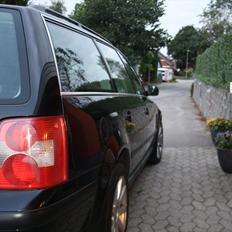 VW Passat 3BG