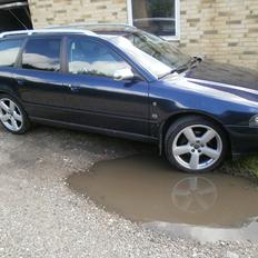 Audi A4 1,8T AVANT QUATTRO