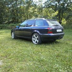 Audi A4 1,8T AVANT QUATTRO