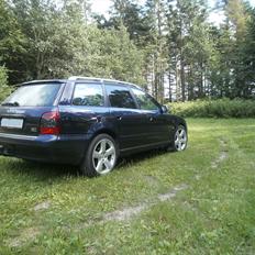 Audi A4 1,8T AVANT QUATTRO