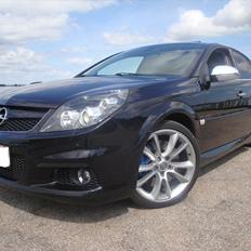 Opel Vectra 2.8T OPC