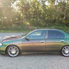 Nissan Primera 2.0 STW Edition (SOLGT)